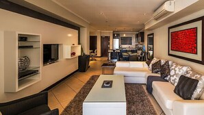 Luxe appartement, 1 slaapkamer | Woonkamer | Flatscreentelevisie en Netflix