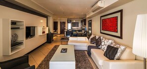 605 The Icon Building | Living room | Flat-screen TV, Netflix - 605 The Icon Building (Cape Town)