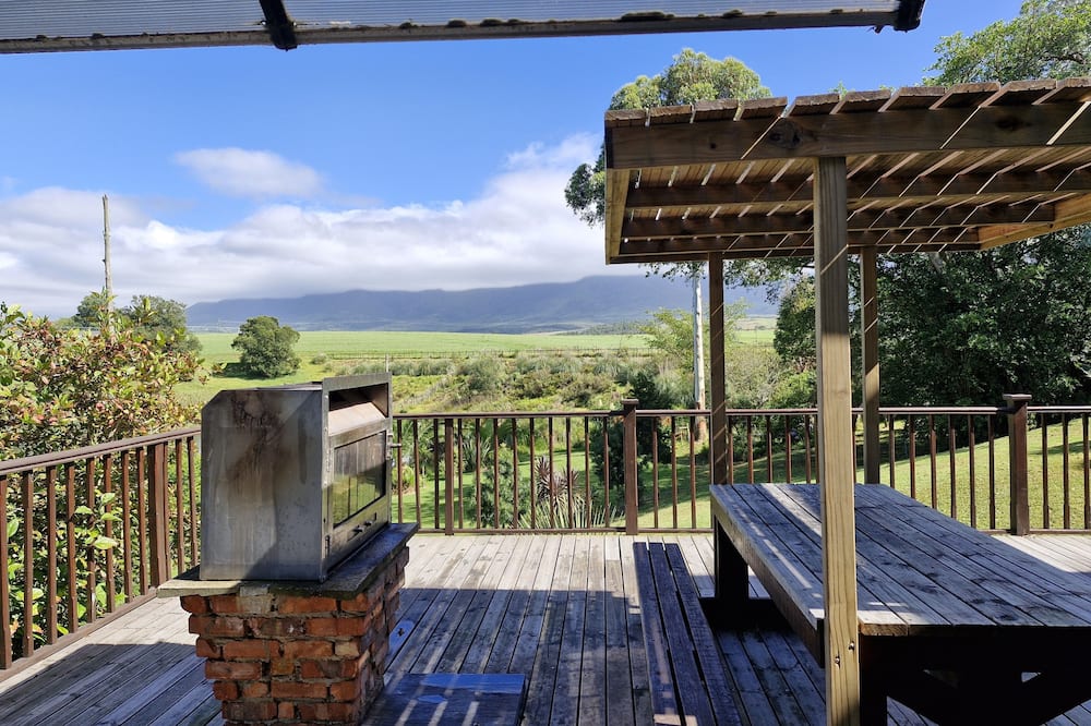 Ibis Place Guest House