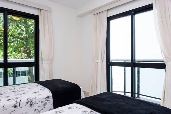 Traditional Apartment | 2 bedrooms, in-room safe, iron/ironing board, free WiFi - Arpoador - Flat 2 suítes - IFB101 (Rio de Janeiro)