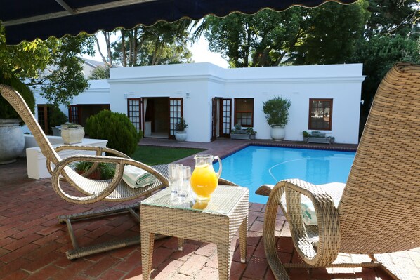 Sun deck - Constantia Garden Suites (Cape Town)