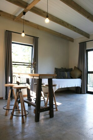 Interior detail - Avo and Oak (George)