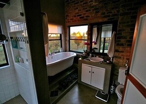 Bathroom - The Warehouse (Krugersdorp)