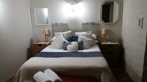 Self-Catering Cottage  | In-room safe, free WiFi - Hennies Rest (Nkomazi)