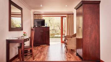 TV de tela plana 32 polegadas com canais via satélite, TV