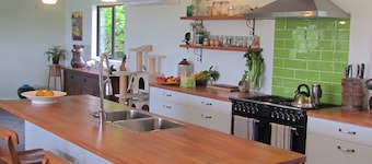 Rolling Hills Country Stay B&B