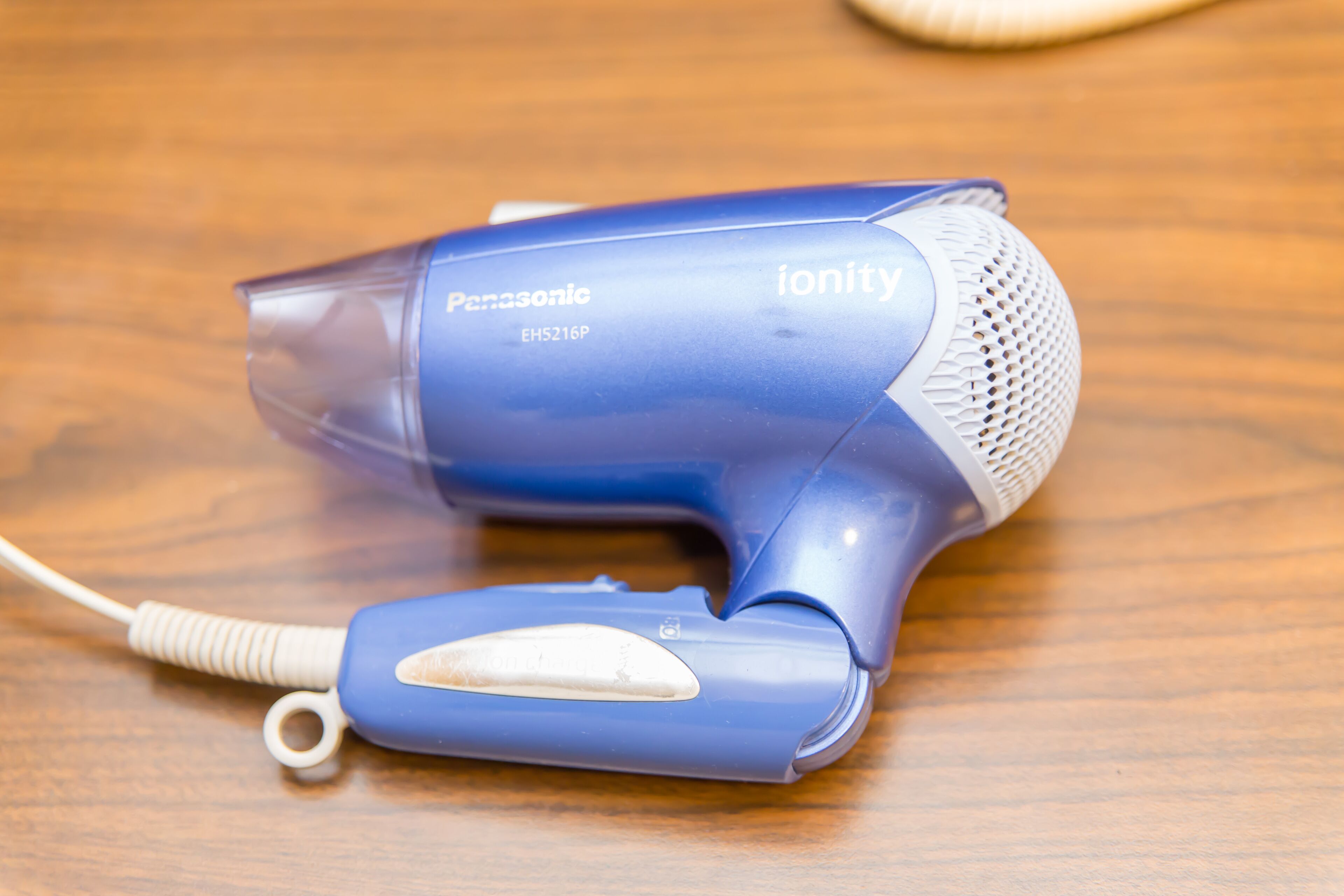 desk, blackout curtains, free wifi, bed sheets