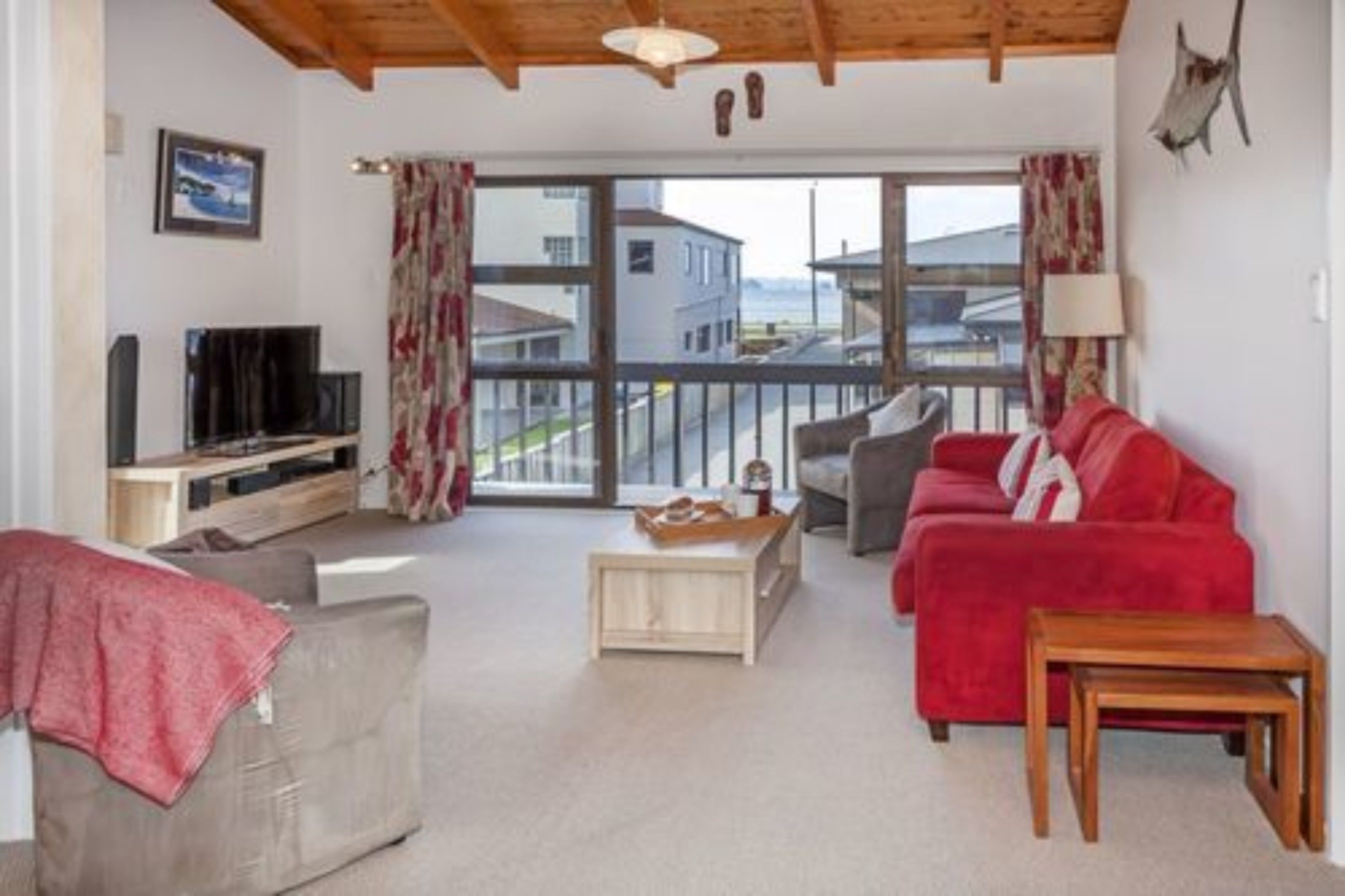 Blue Marlin Apartments, Whitianga: Reviews & Hotel Deals | Book at