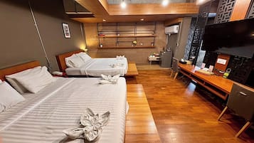 Grand Deluxe Room | Escritorio y wifi gratis