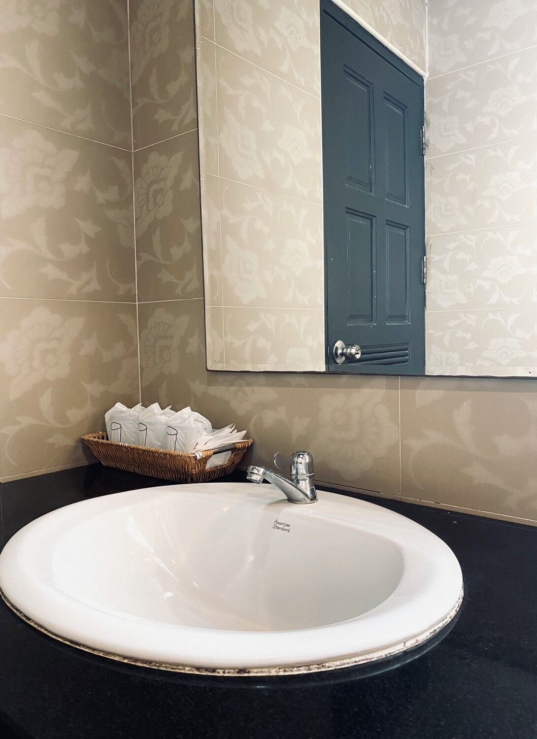 grand superior room | bathroom | shower, rainfall showerhead, free toiletries, hair dryer