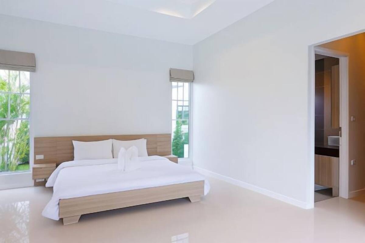 2 habitaciones, decoración personalizada y muebles diferentes