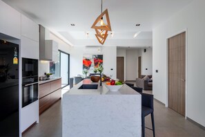 3 Bedrooms Hideaway Pool Villa | Private kitchen | Full-sized fridge, microwave, oven, stovetop - Sivana Gardens Villas Hua-Hin (Hua Hin)