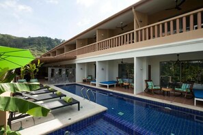 Outdoor pool - TheLifeCo Phuket - Holistic Wellbeing Center (Sa Khu)