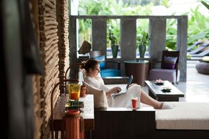 32-inch flat-screen TV with cable channels, TV - TheLifeCo Phuket - Holistic Wellbeing Center (Sa Khu)