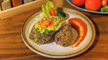 Coffres-forts dans les chambres, bureau, rideaux occultants