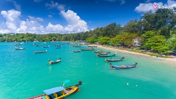 บริเวณภายนอก