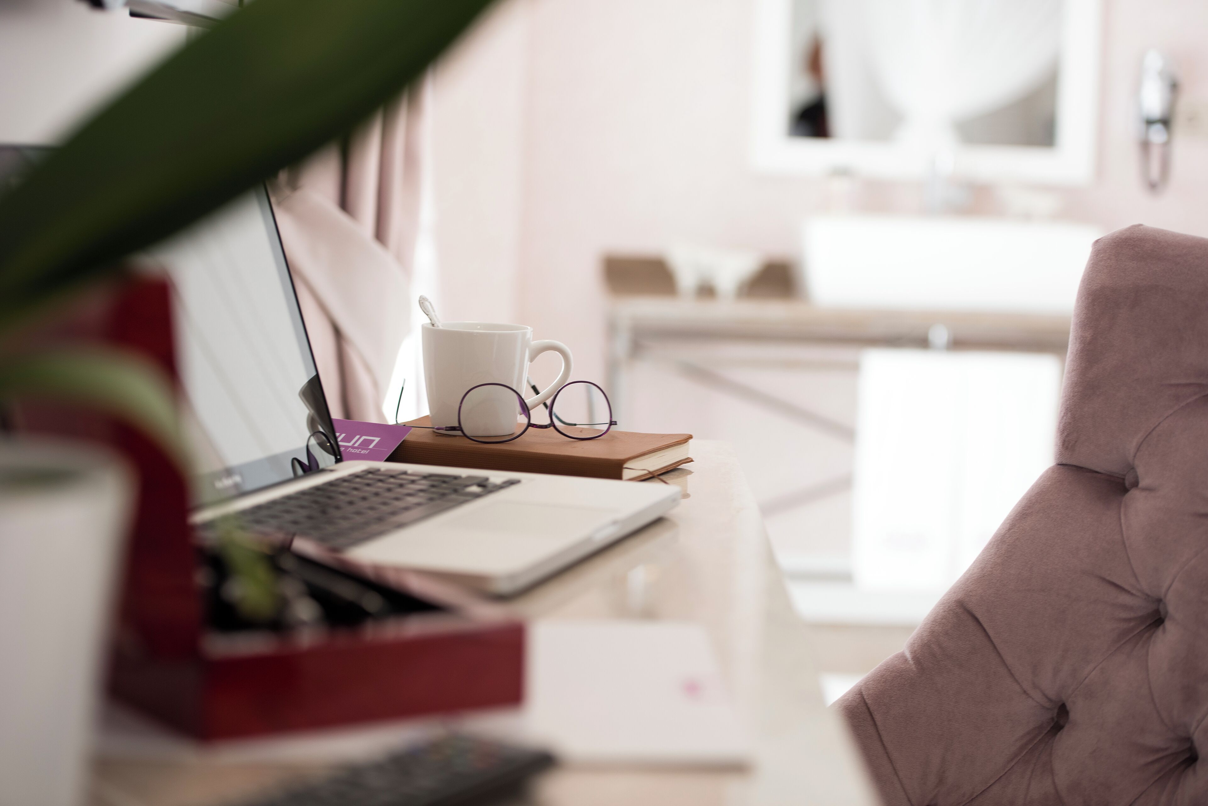 deluxe room | premium bedding, down duvets, minibar, in-room safe