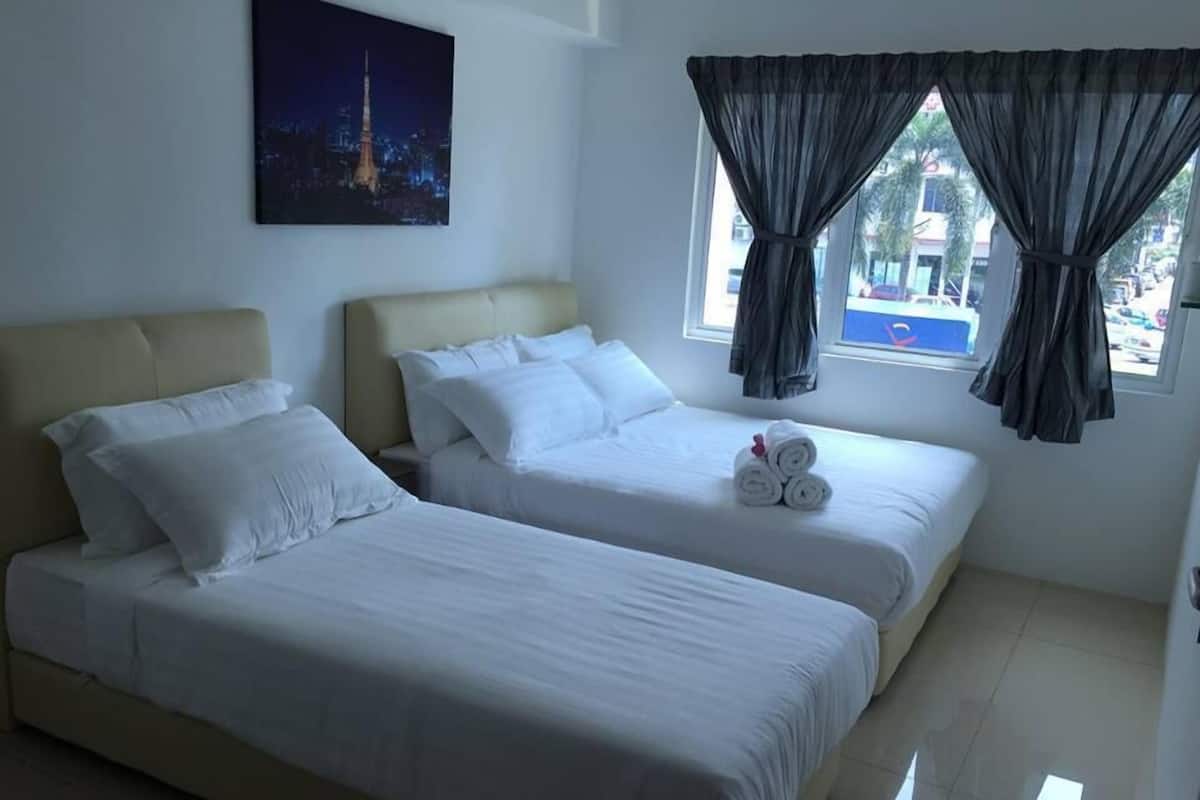 ห้องทริปเปิล | โต๊ะทำงาน, Wi-Fi ฟรี