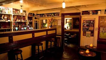 Bar (en la propiedad)