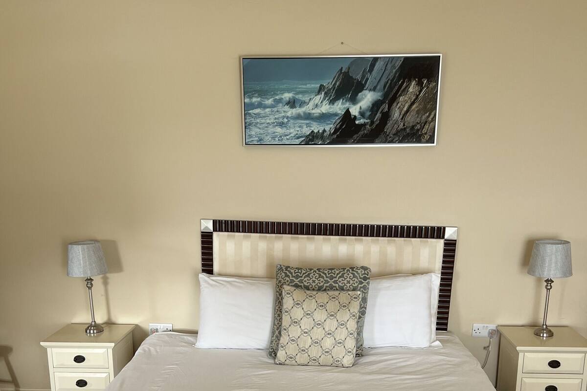 Suite, mit Bad (sleeps up-to 5)