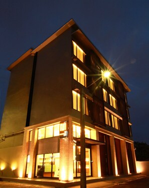 Exterior - The Bangkok Major Suite (Bangkok)