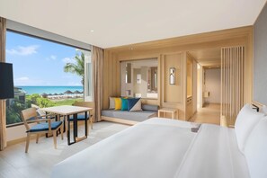 Minibar, in-room safe, desk, blackout drapes - Bangsak Merlin Resort (Takua Pa)