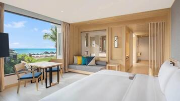 Minibar, coffres-forts dans les chambres, bureau, rideaux occultants