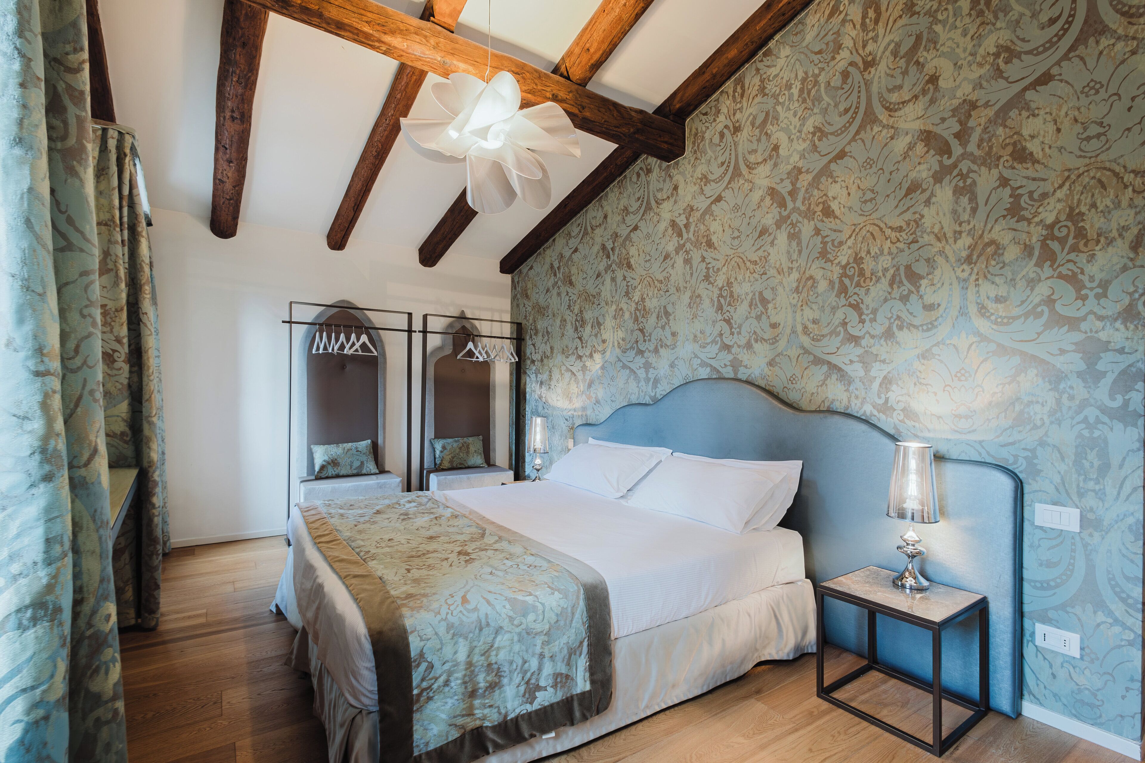 Foto - Polo's Treasures