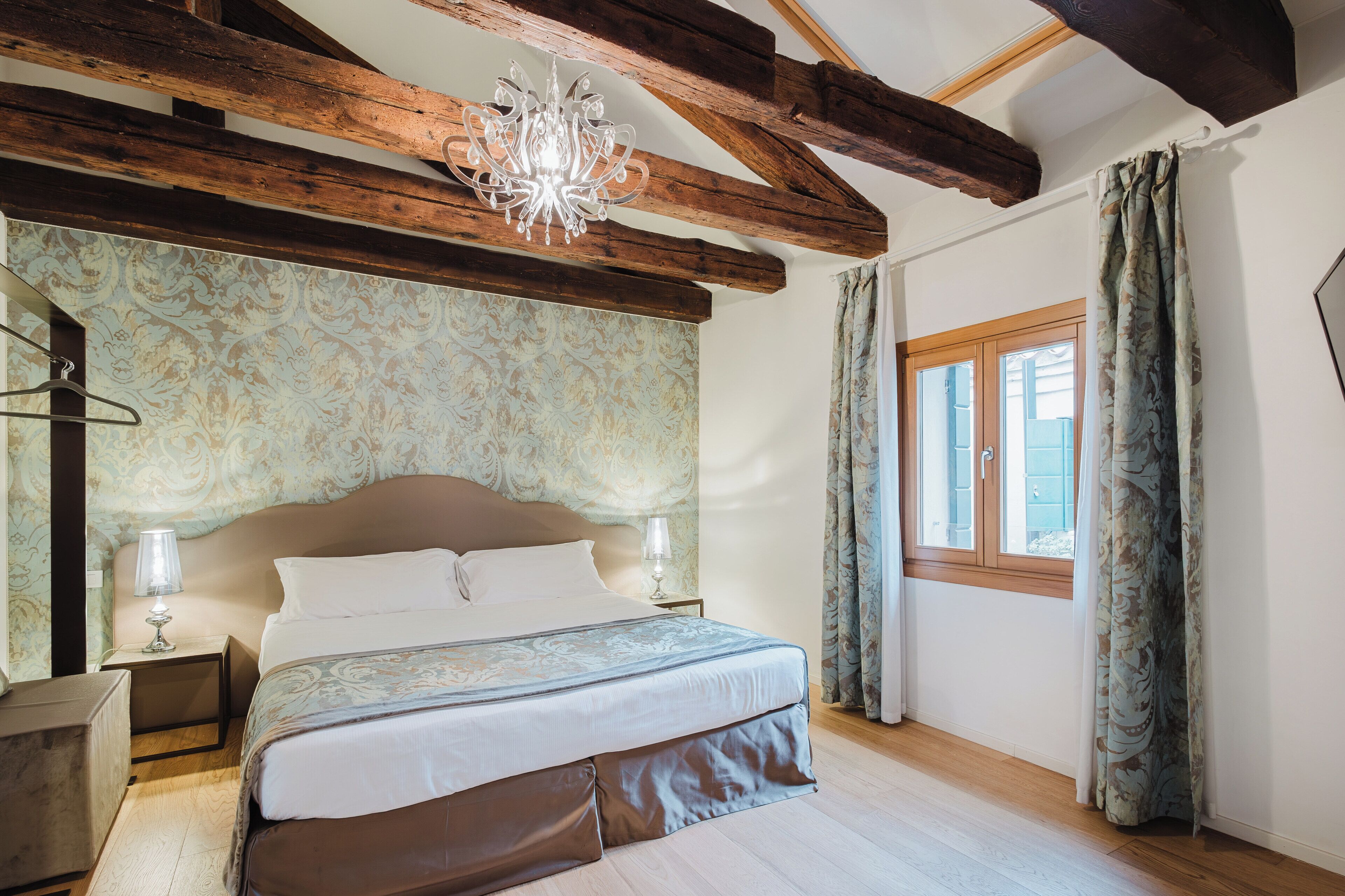 Foto - Polo's Treasures