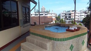 Unclassified image, 5 of 60, button - A & M Villa Pattaya (Pattaya)