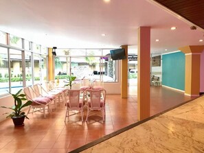 Tempat makan