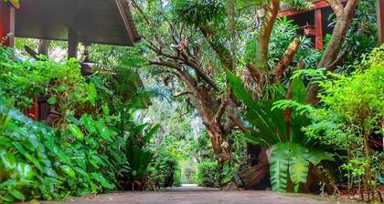 Baansuanlynjee Maeklong Resort