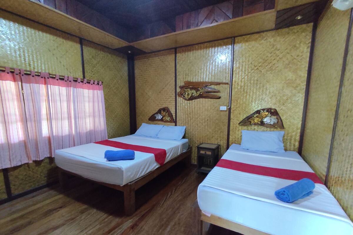 Triple Room, Balcony, Garden Area | Katil lipat simpan/tambahan, Wi-fi percuma 