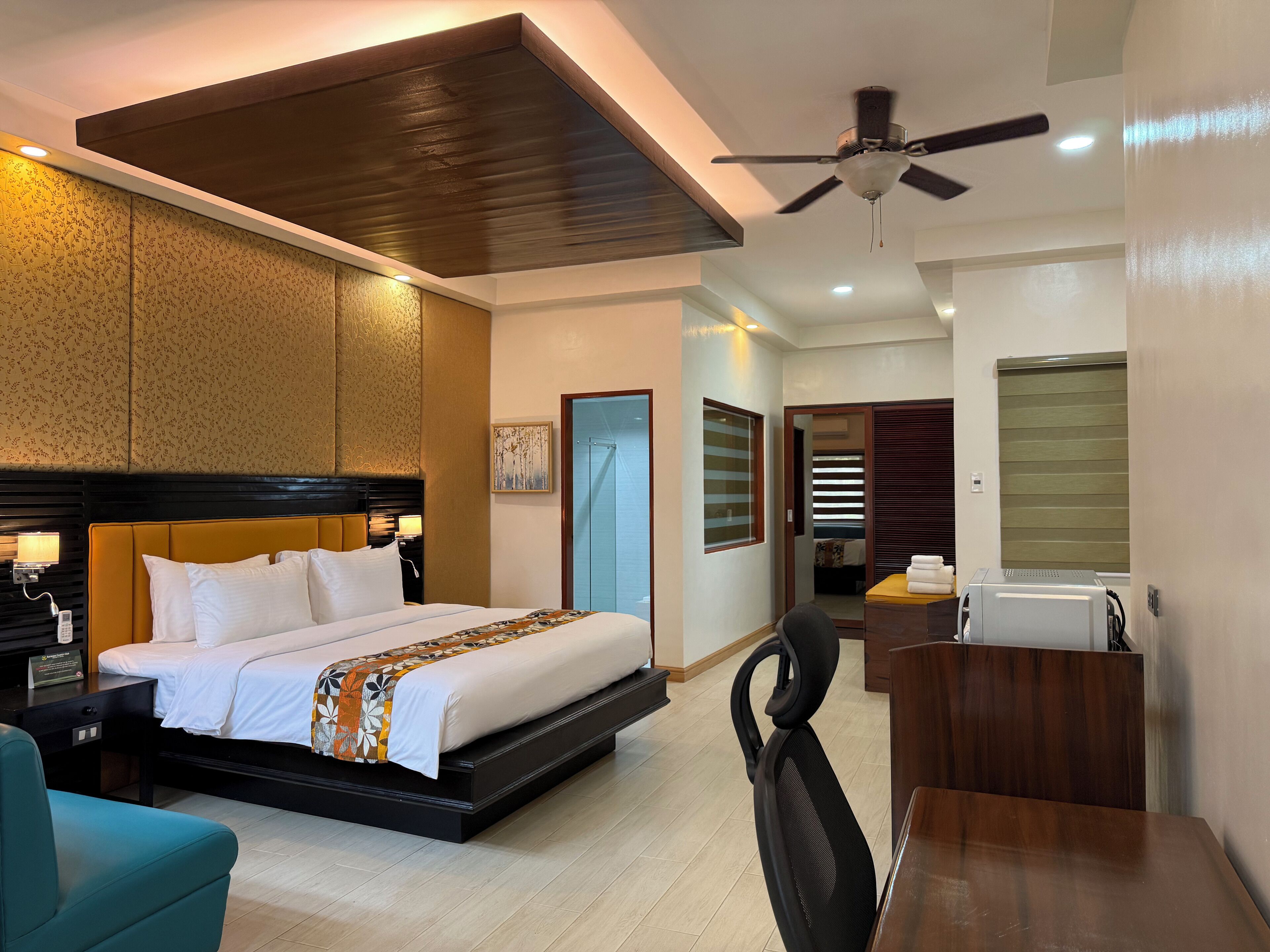 디럭스룸, 풀사이드 | 미니바, 객실 내 금고, 책상, 간이 침대