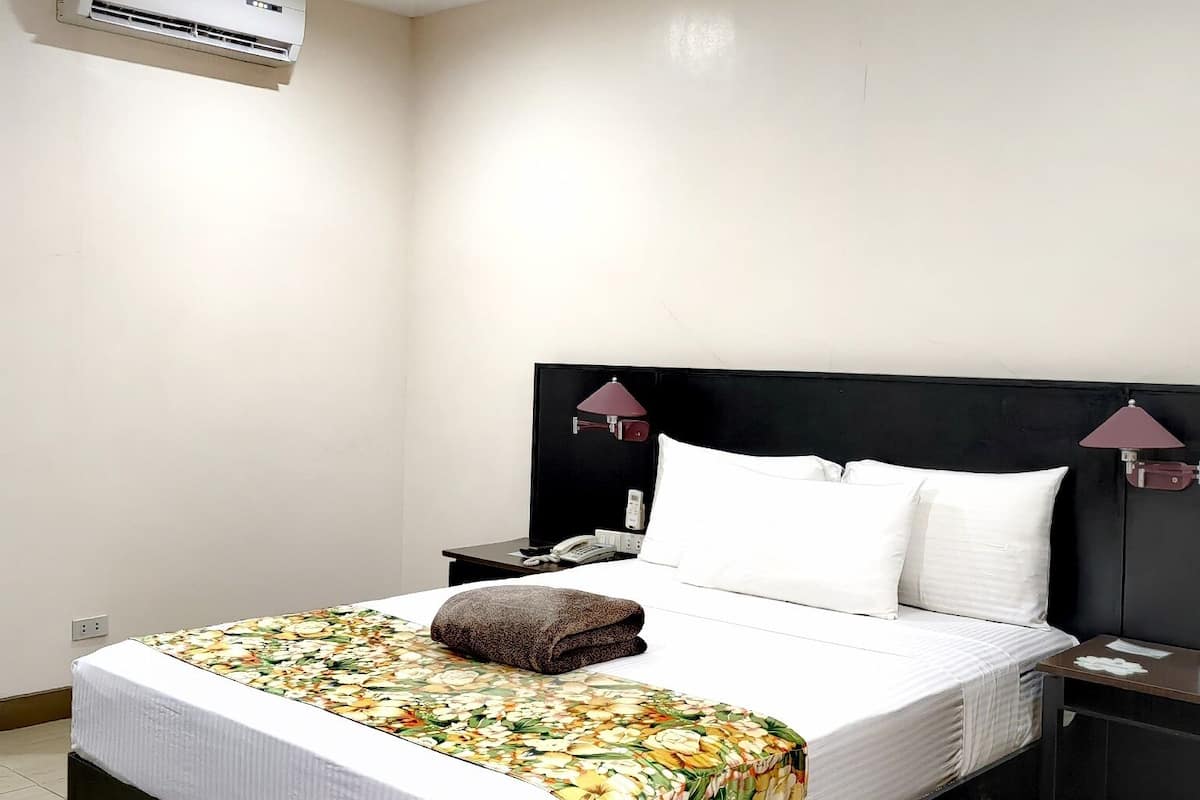 Superior Room, Garden View
