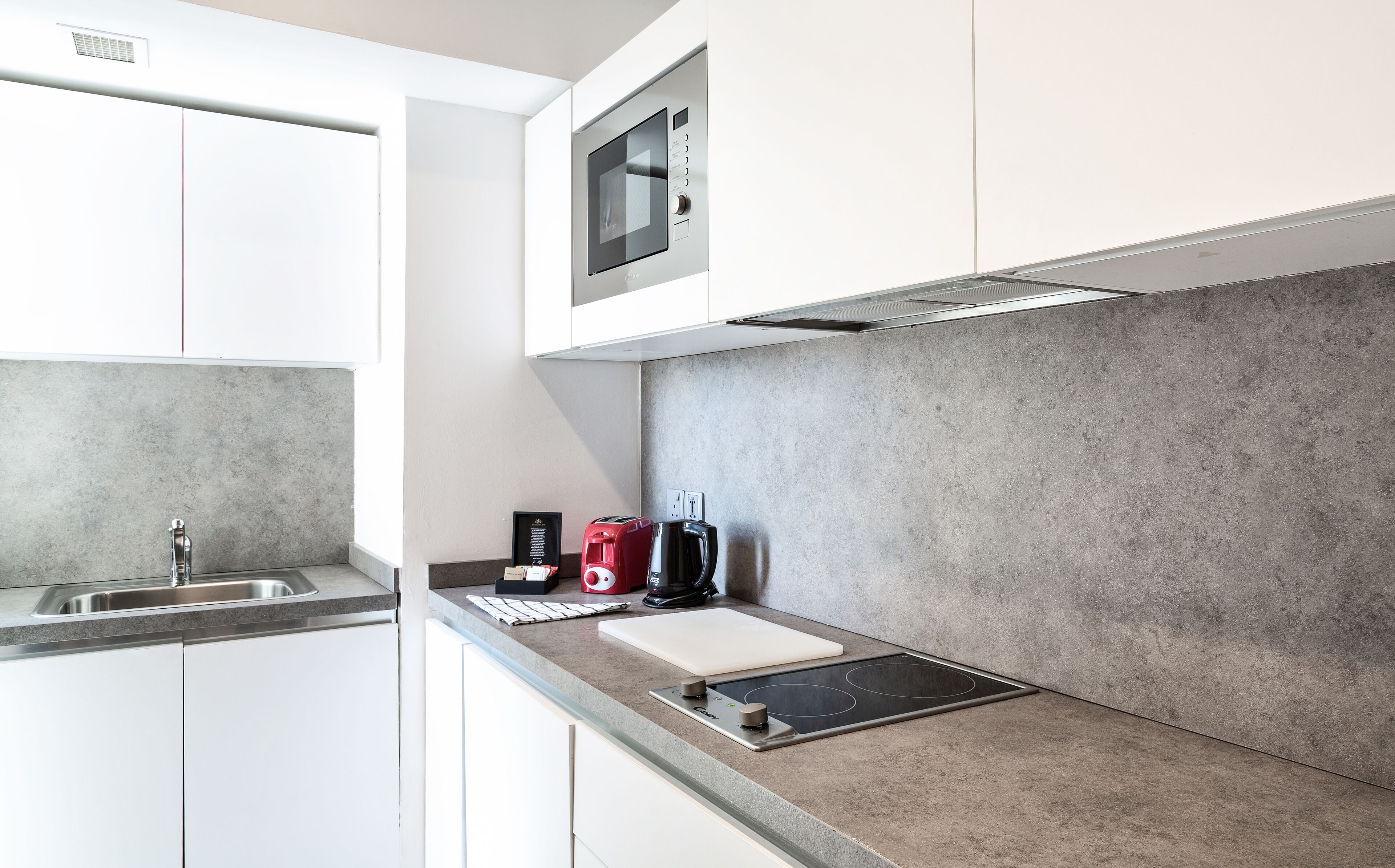 coffee/tea maker, electric kettle