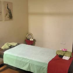 Body treatments, aromatherapy, deep-tissue massages, Swedish massages
