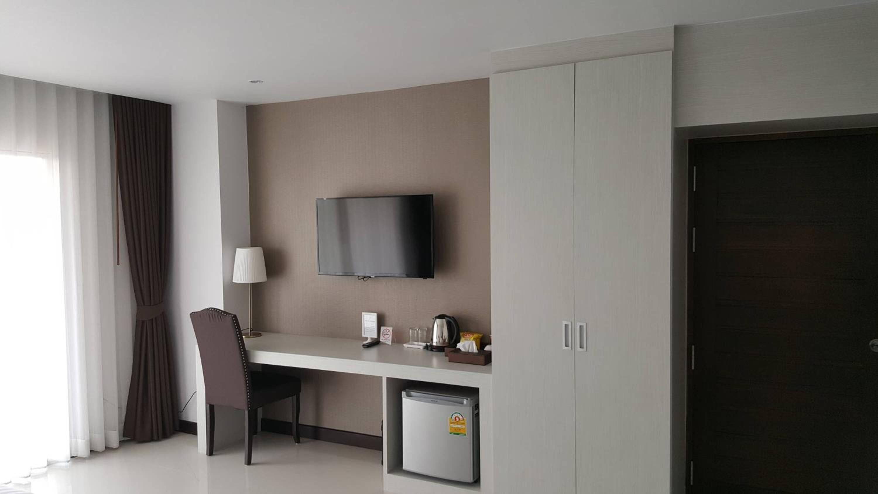 minibar, desk, blackout curtains, free wifi