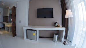 Ảnh chưa phân loại, 3 trong số 32 ảnh, nút