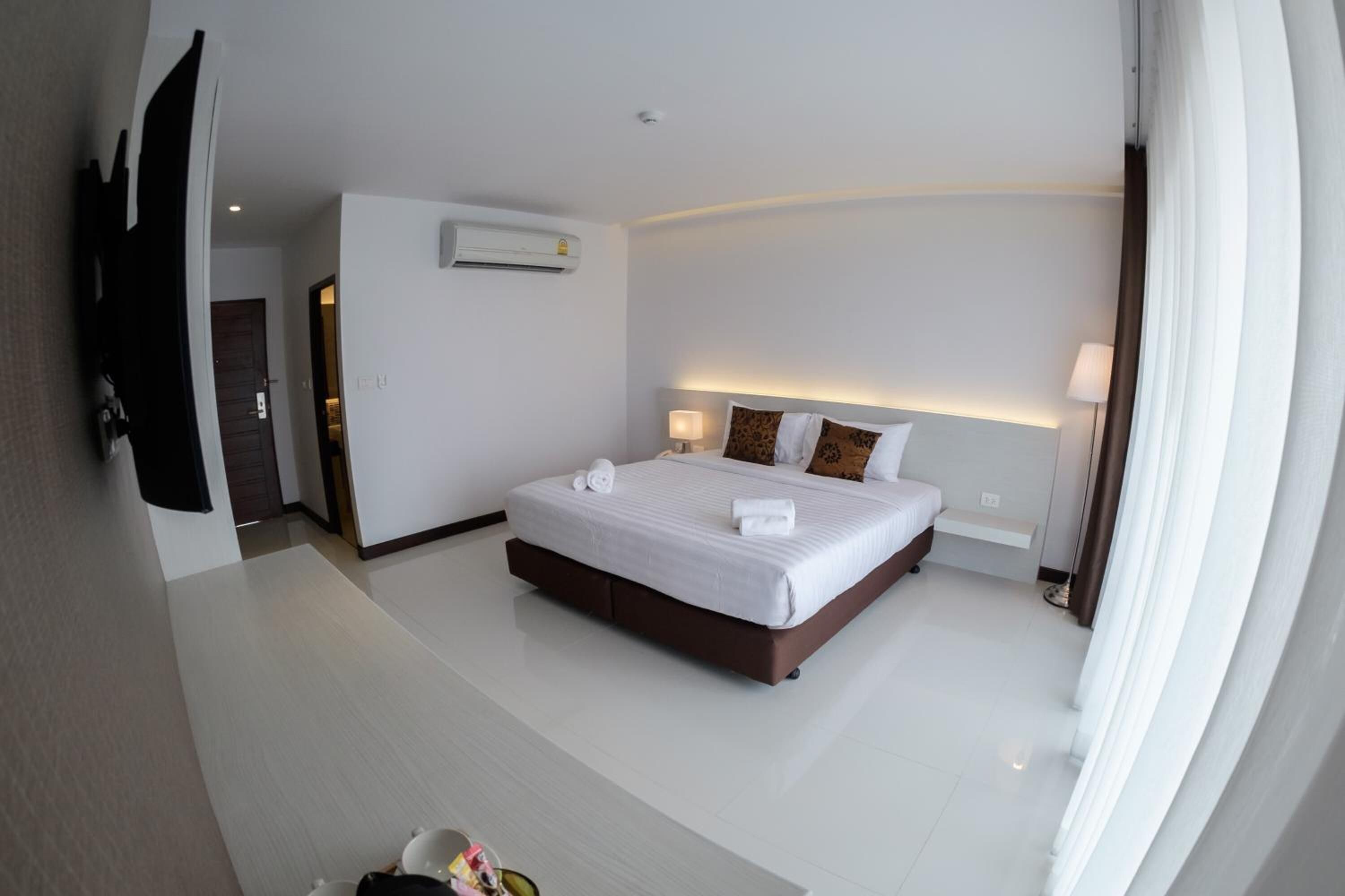 minibar, desk, blackout curtains, free wifi