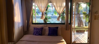 Ban Narai River Guesthouse