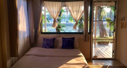 Ban Narai River Guesthouse