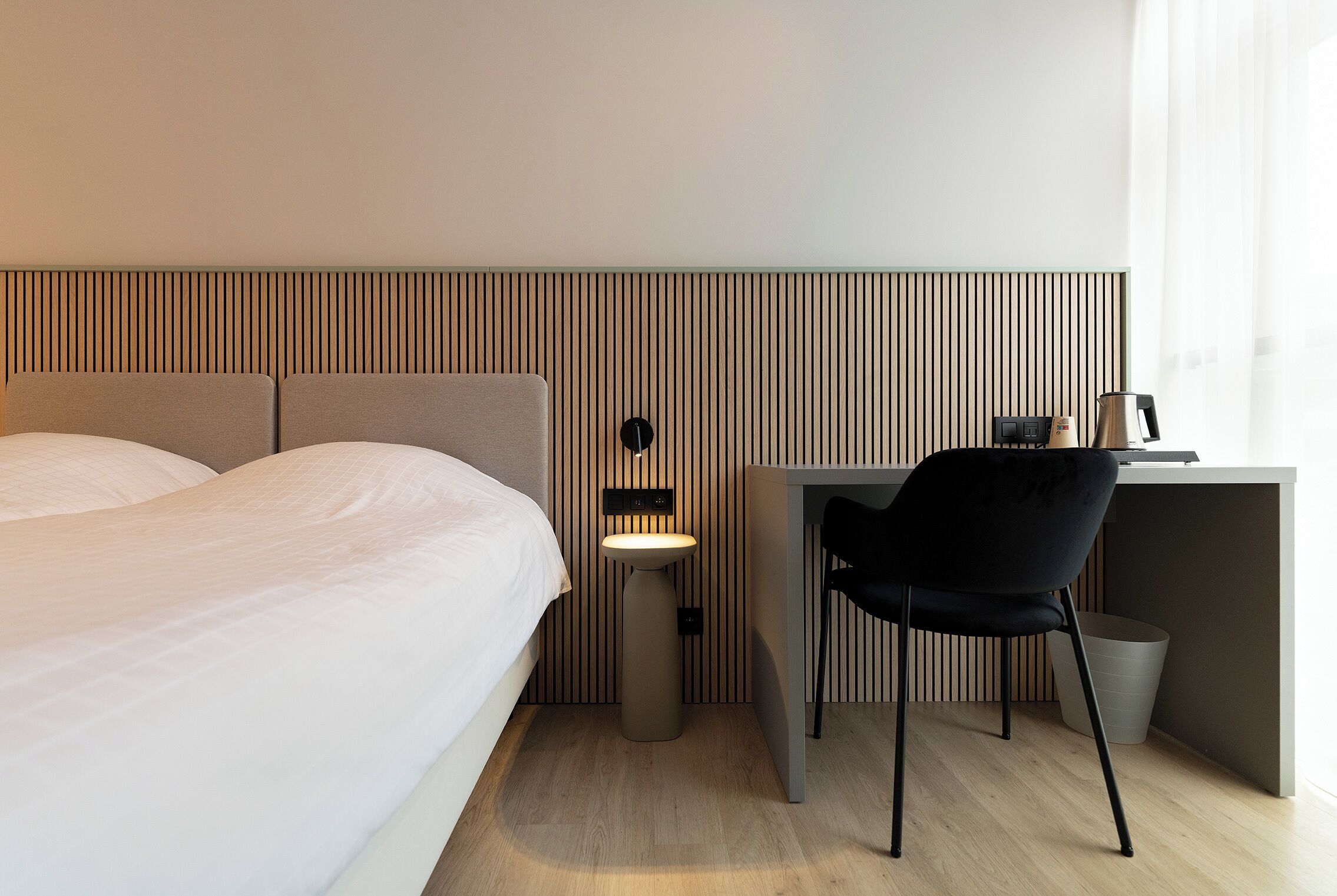 Klassieke Twin kamer, 2 eenpersoonsbedden | Een bureau, gratis wifi, beddengoed