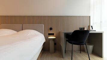 Klassieke Twin kamer, 2 eenpersoonsbedden | Een bureau, gratis wifi, beddengoed