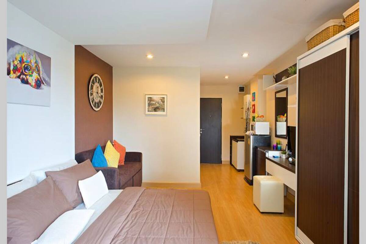 Quarto casal econômico, 1 cama de casal, para não fumantes | Escrivaninha, espaço de trabalho para notebook, Wi-Fi de cortesia