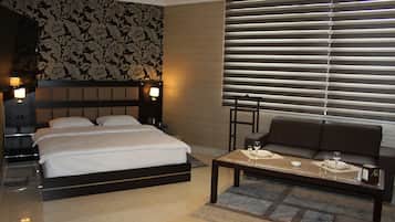 Ropa de cama de alta calidad, camas Select Comfort y minibar