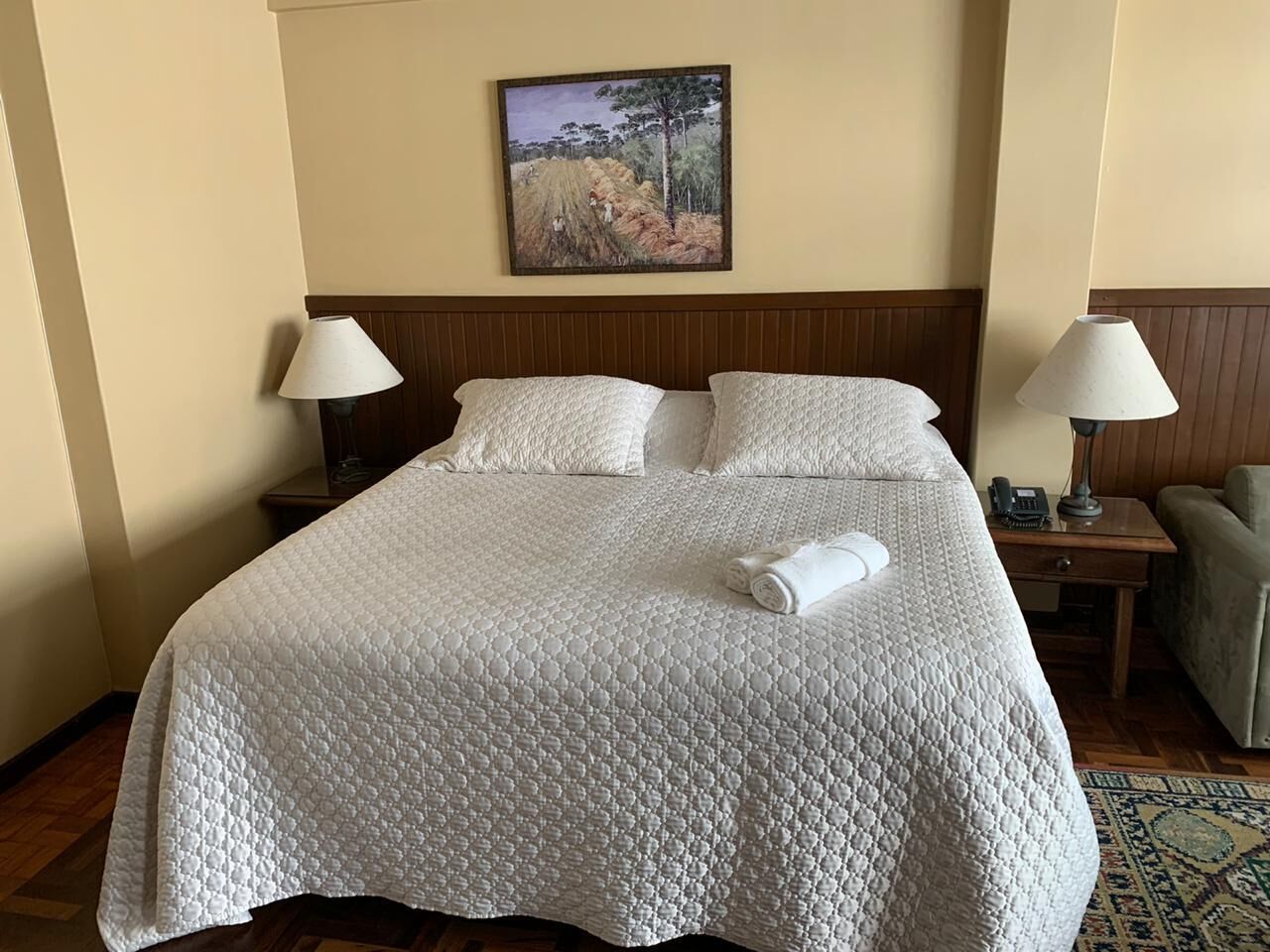 suite double room | individually decorated, desk, blackout curtains, free wifi