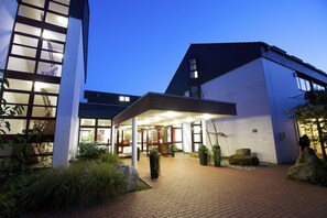 Exterior - AZK Arbeitnehmer-Zentrum Königswinter (Koenigswinter)