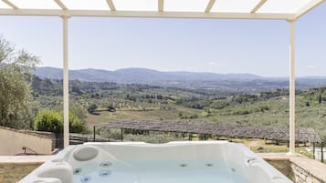 Suite, idromassaggio (Sauna) | Vasca idromassaggio privata