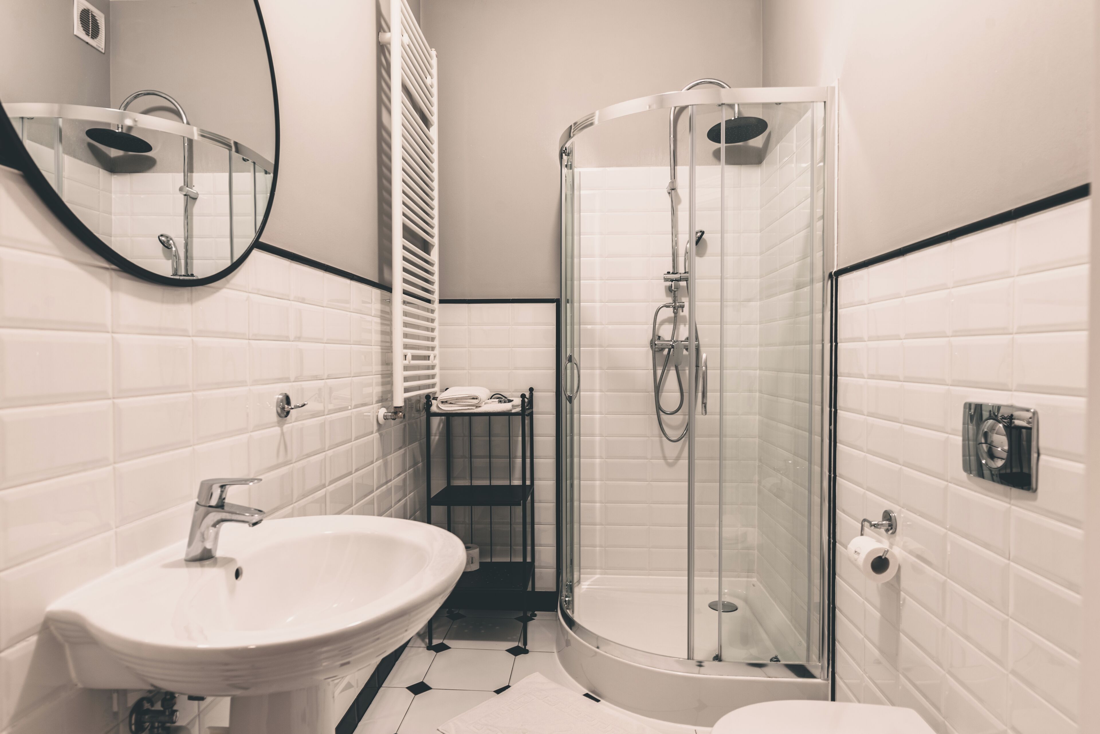 superior double room | bathroom | shower, free toiletries, hair dryer, towels